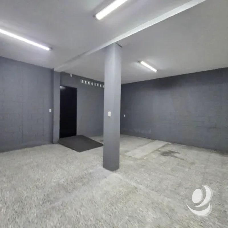 ¡¡¡Edificio y Bodega en Renta Zona 12 sobre Calzada Aguilar Batres!!! - 10