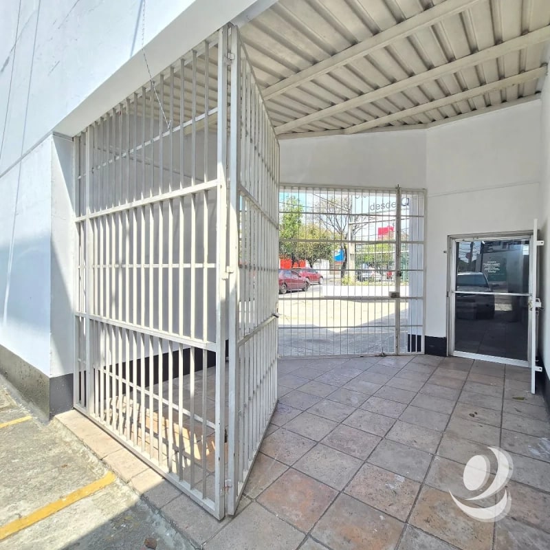 Propiedad para Uso Comercial en zona 12 - 5
