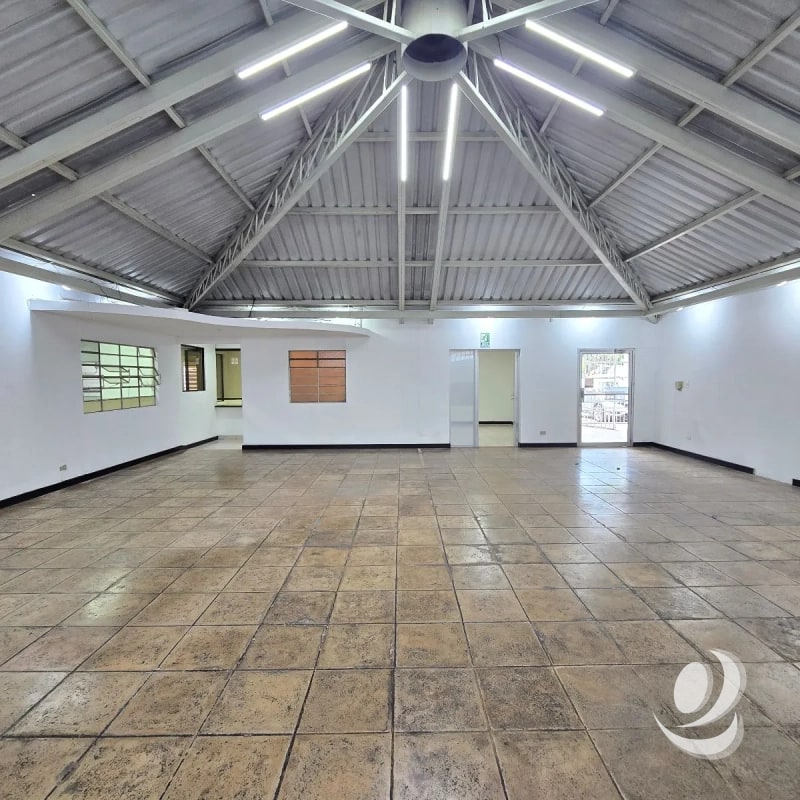 Propiedad para Uso Comercial en zona 12 - 4
