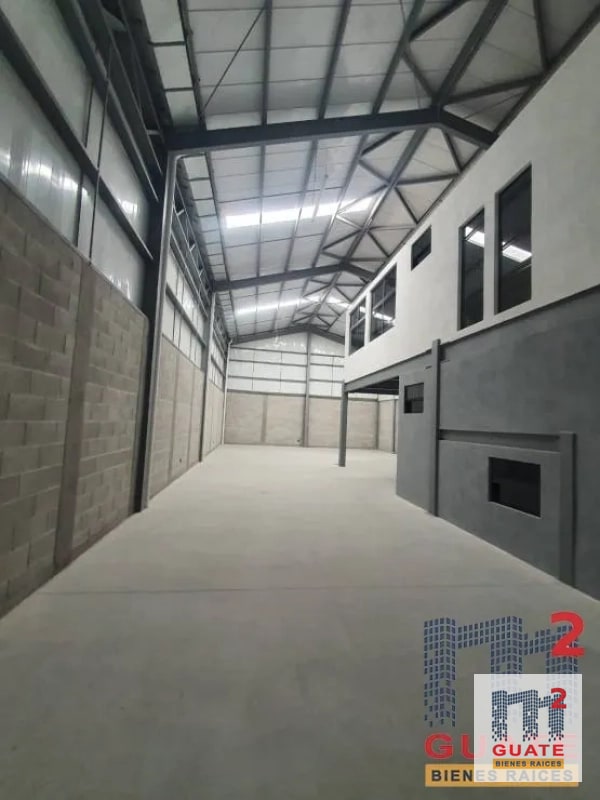 Ofibodega en Renta, Villa Canales - 14