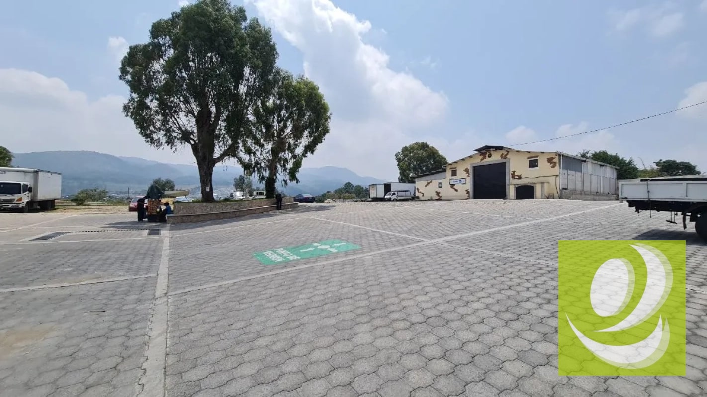 Alquilo Ofibodega en San Cristobal Mixco - 2