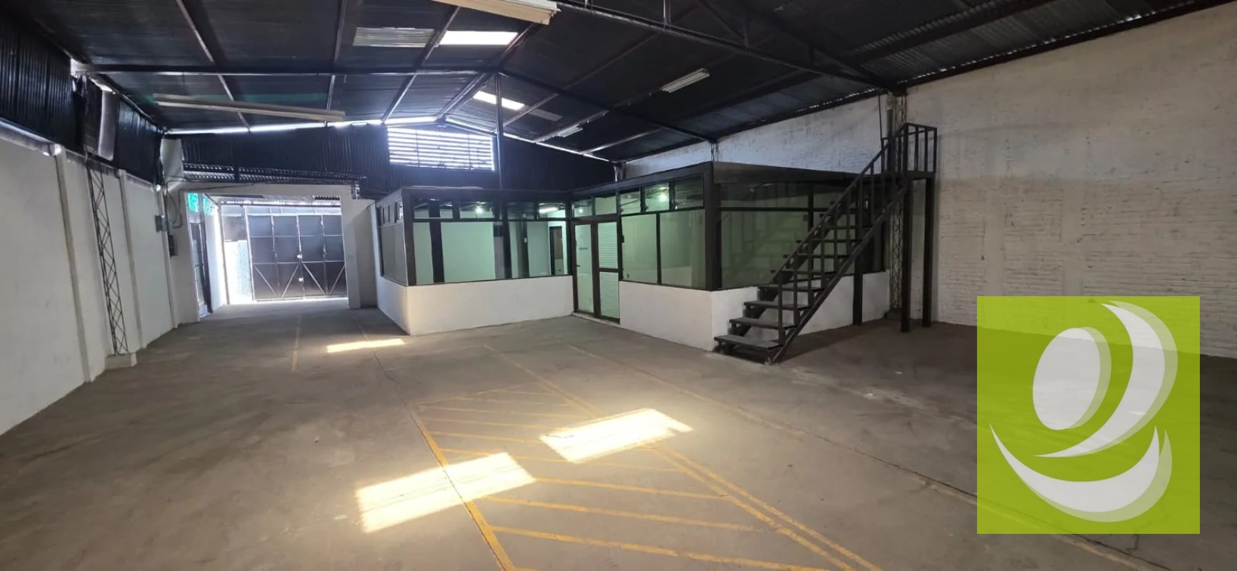 Bodega en Renta zona 11 POR EL PERIFERICO/AG BATRES - 4