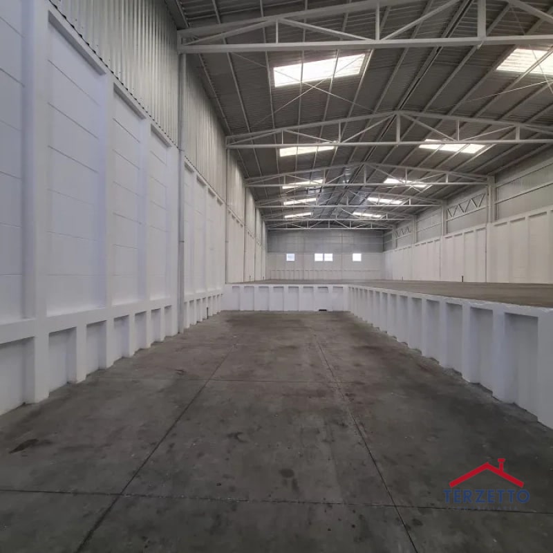 Ofibodega en renta en las Tunas zona 4 Mixco - 11