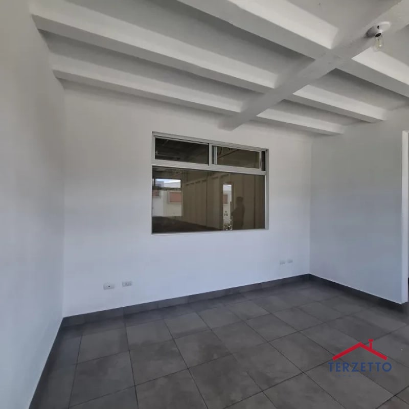 Ofibodega en renta en las Tunas zona 4 Mixco - 6