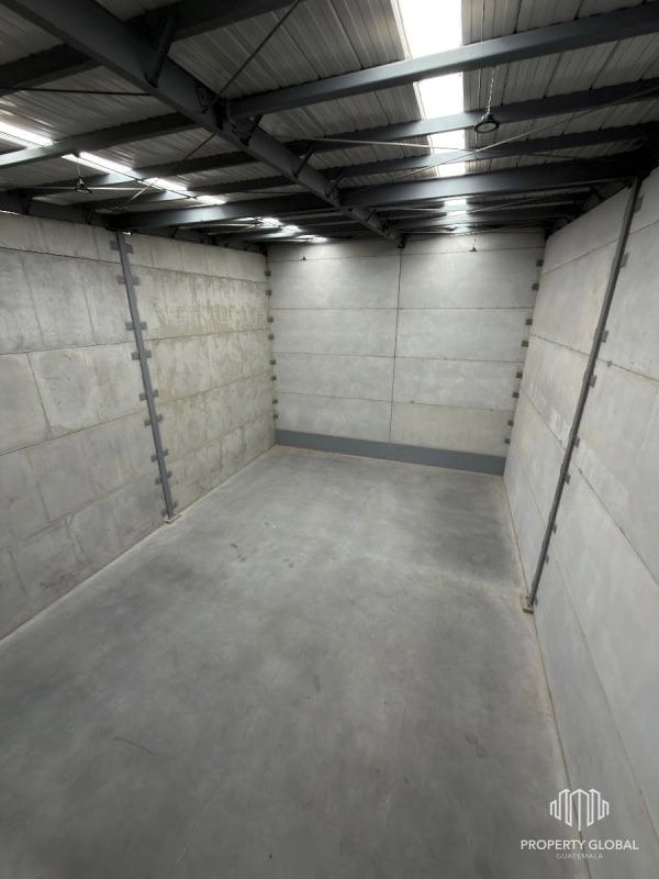 Bodegas en venta en Villa Canales - 10