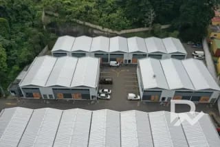 Alquiler de bodegas en CAES aldea puerta parada  Ofibodegas El Condado — Bodega / Ofibodega en Alquiler en Santa Catarina Pinula, Guatemala, Ciudad — miniatura 1 de 6