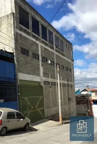 Ofi-bodega en alquiler, San Cristóbal, zona 8 de Mixco, sobre el Boulevard Principal — Bodega / Ofibodega en Alquiler en Zona 8 Mixco, Guatemala, Ciudad — miniatura 1 de 16