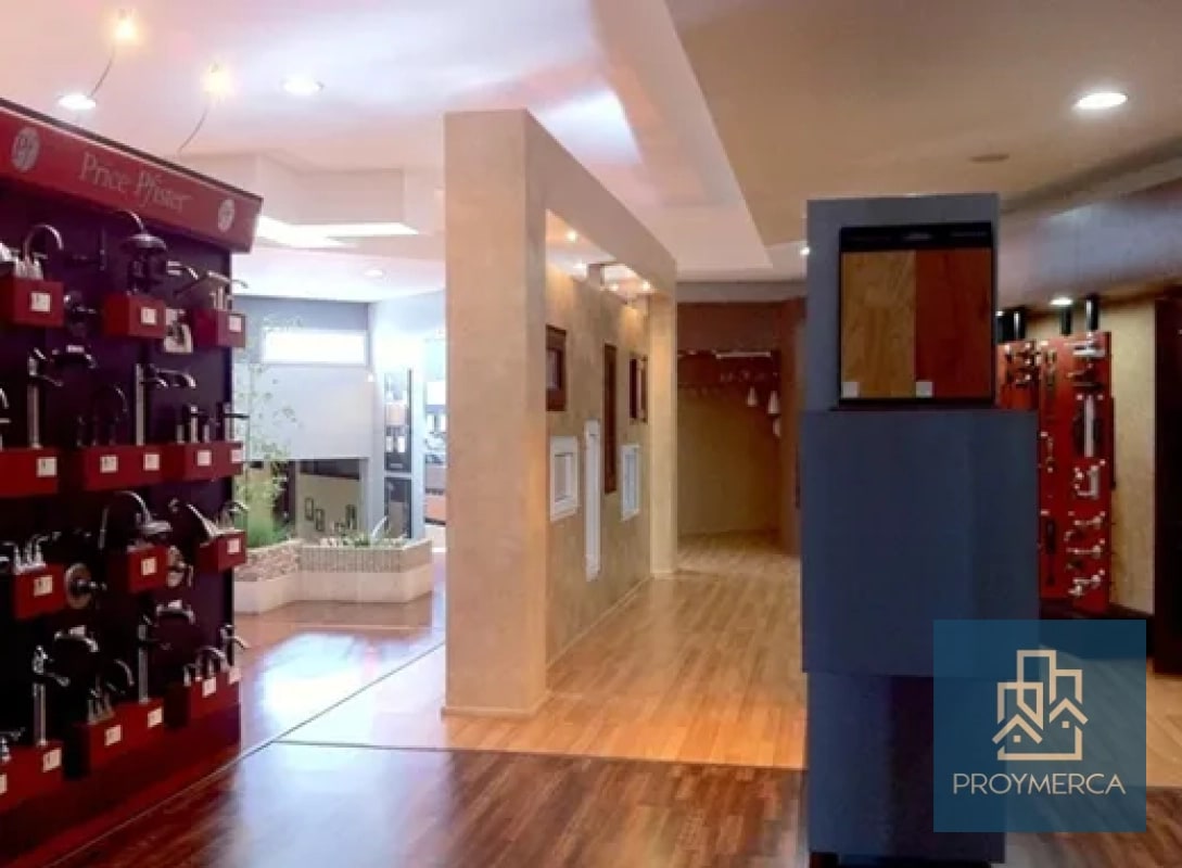 Ofi-bodega en alquiler, San Cristóbal, zona 8 de Mixco, sobre el Boulevard Principal - 8