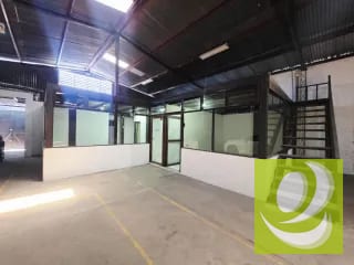  EN RENTA BODEGA EN ZONA 11 POR EL PERIFERICO/ AGUILAR BATRES — Bodega / Ofibodega en Alquiler en Zona 11, Guatemala, Ciudad — miniatura 7 de 10