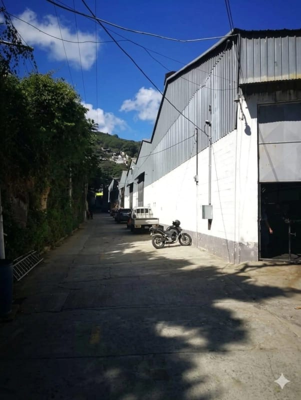 BODEGA EN ALQUILER -COMPLEJO DE BODEGAS ECOBODEGAS KM. 19.5 LO DE COY MIXCO — Bodega / Ofibodega en Alquiler en Zona 1 Mixco, Guatemala, Ciudad — foto 3 de 7