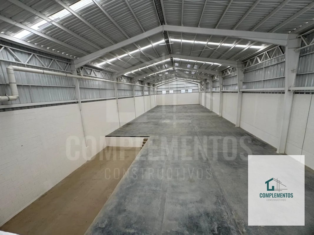 Bodega en renta - 5