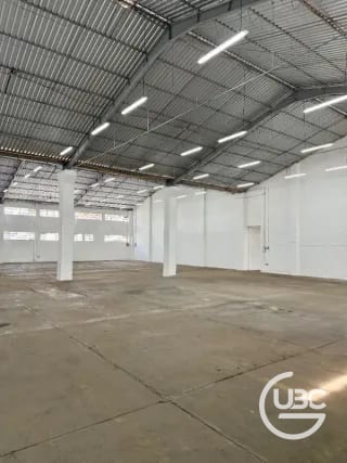 Bodega en renta Zona 8 Calzada Atanasio — Bodega / Ofibodega en Alquiler en Zona 8, Guatemala, Ciudad — miniatura 5 de 7