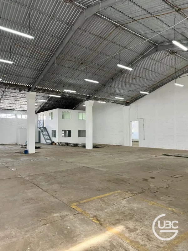 Bodega en renta Zona 8 Calzada Atanasio - 3